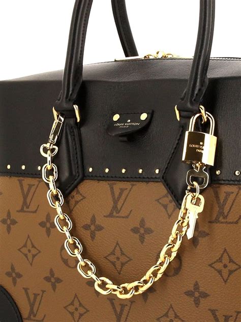 a spalla borse louis vuitton|louis vuitton pre owned.